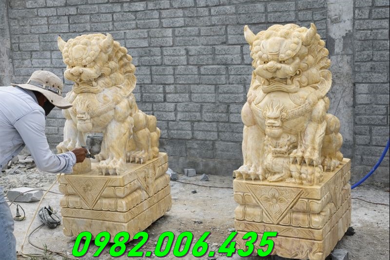 kỳ lân Đặt trong sân vườn