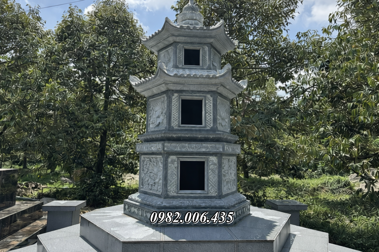 Vũng Tàu Mẫu Bảo Tháp Đá Hoa Sen Đẹp Nhất – Chuẩn Phật Giáo (1)