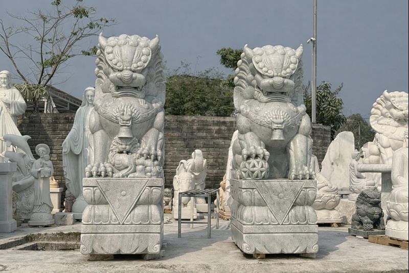 60+ Mẫu Kỳ Lân Đá Để Mộ – Ý Nghĩa, Kích Thước & Cách Đặt Chuẩn Phong Thủy