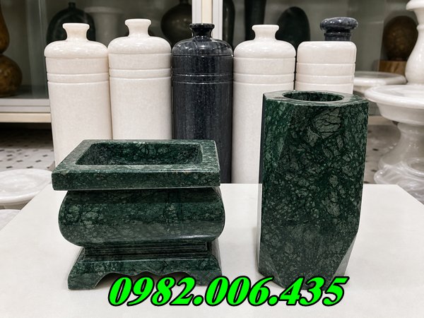 Các mẫu bộ bát hương đá đẹp được ưa chuộng hiện nay Bán Sóc Trăng