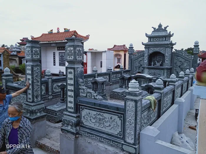 Cơ Sở Đá Mỹ Nghệ Ngọc Công Ninh Bình Làm Lăng Mộ Đá Ở Bình Phước