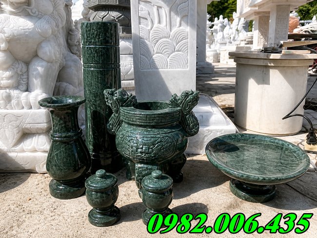 Địa chỉ Bán Đồng Nai nhận làm bộ bát hương đá đẹp, bền, đúng kích thước