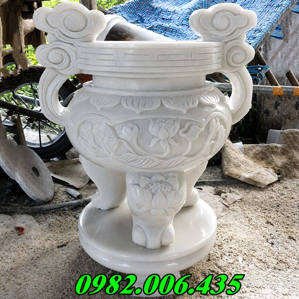 Giá lư hương đá hiện nay bán tại LONG AN