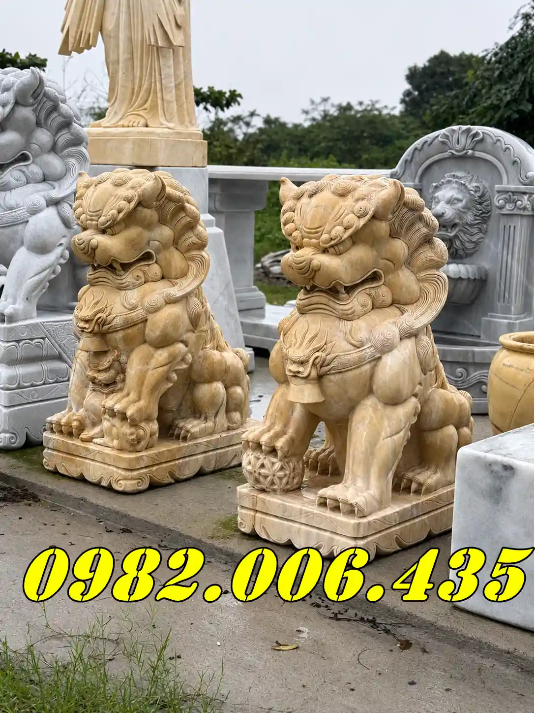 Kỳ lân đá để mộ Đồng Nai