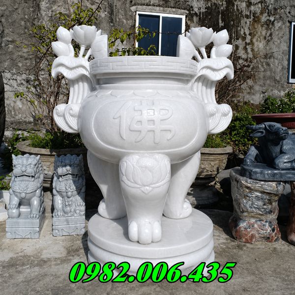 Lư hương đá hoa sen bán tại Tây Ninh