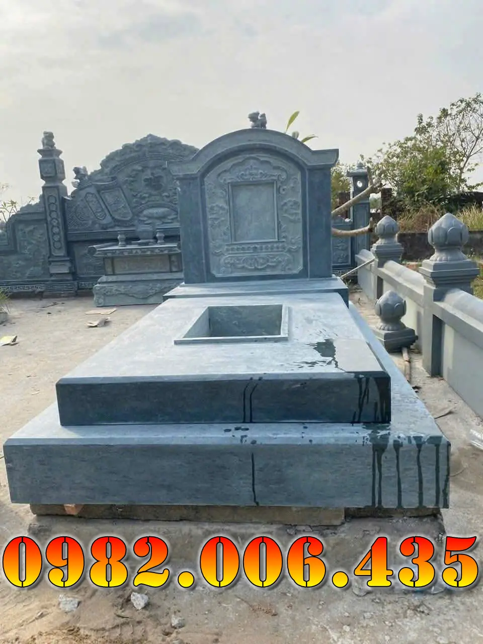 Vì sao nhiều gia đình Ở Bình Phước lựa chọn mộ đá tự nhiên