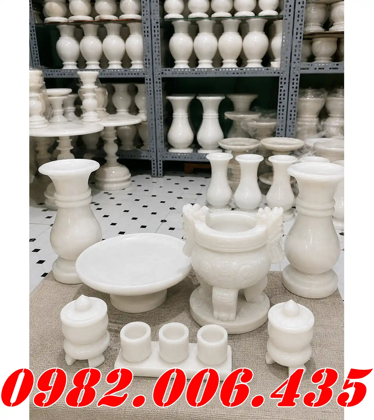 Ý nghĩa của bộ bát hương đá trong thờ cúng Bán Sóc Trăng
